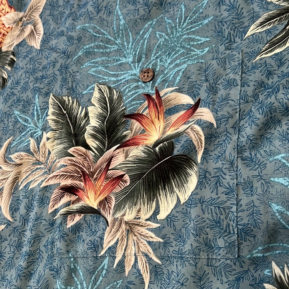 NWT Island Shores XXL Short sleeve Dark Floral tropical pineapple Hawaiian - Picture 14 of 14